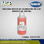 Botella de 500 ml de solución buffer de calibración de pH 4.01 marca Hach en color rojo